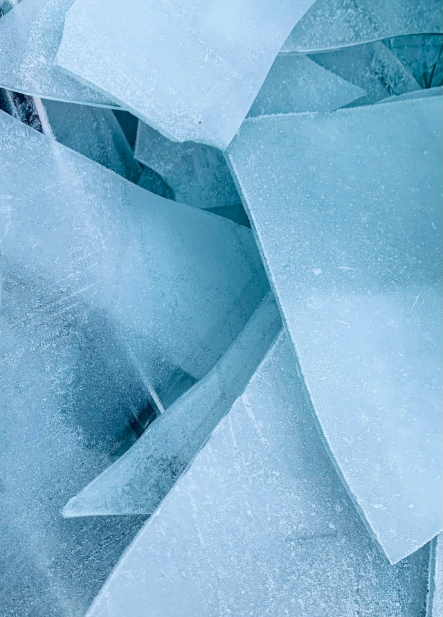 Close-up van ijsblokjes en crushed ice